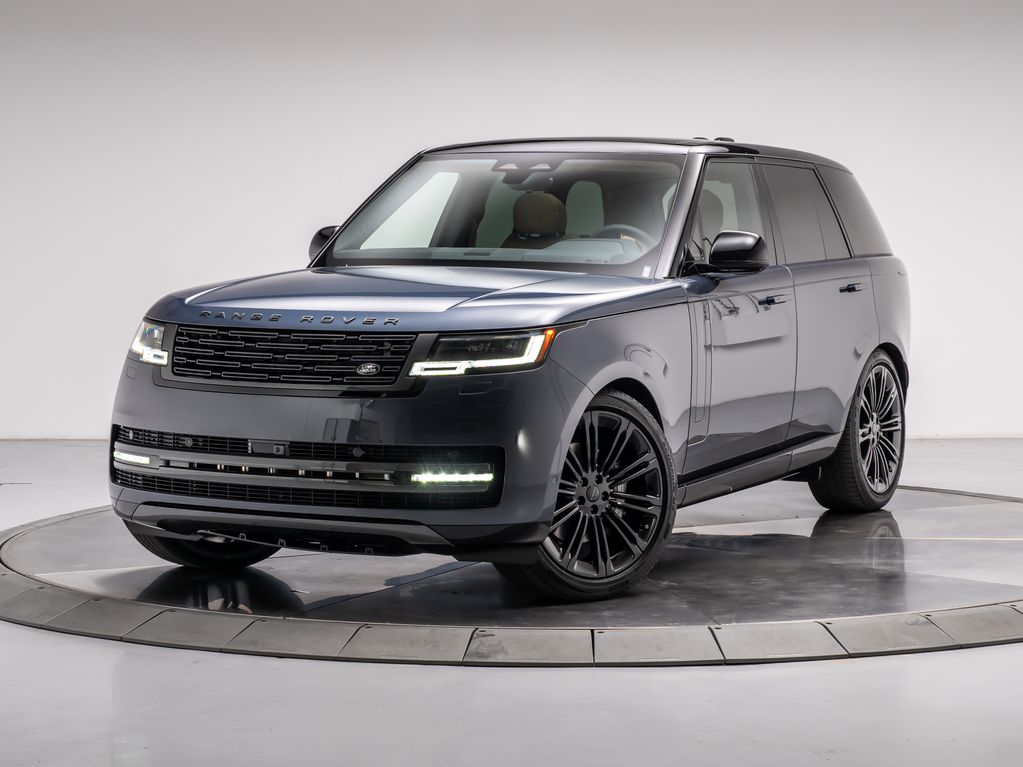 New 2026 Land Rover Range Rover P400 SE