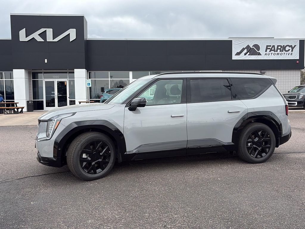 New 2026 Kia EV9 Land
