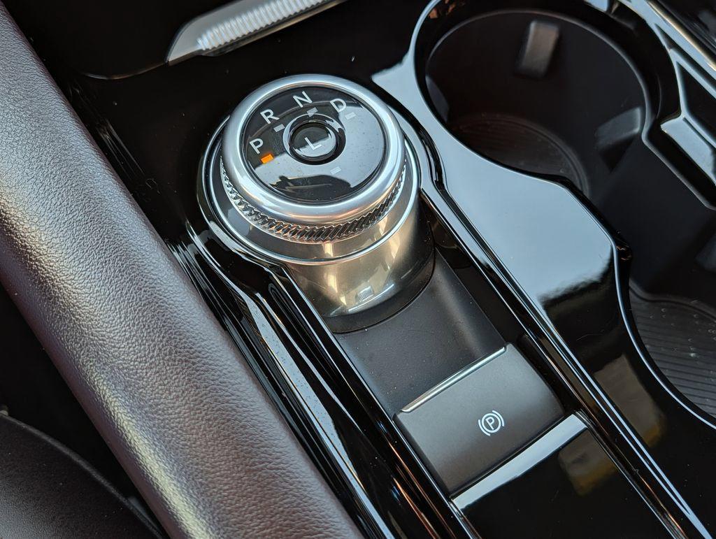 صورة مصغرة 23 لـ 2025 FORD EXPLORER PLATINUM
