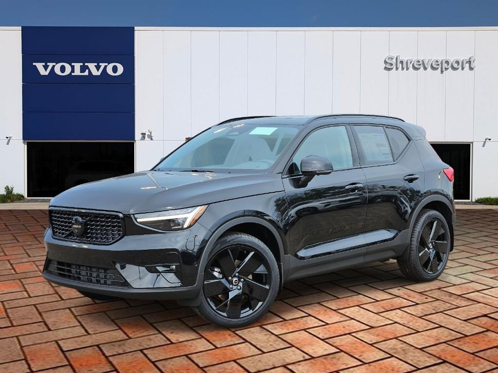 New 2026 Volvo XC40 B5 Ultra Black Edition