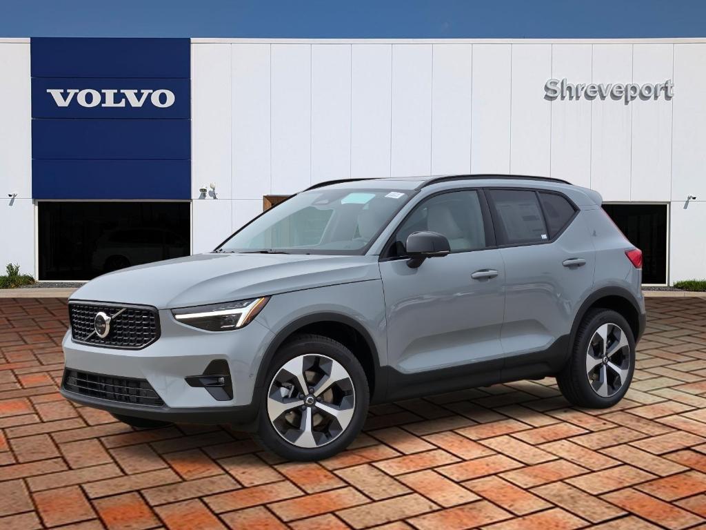 New 2026 Volvo XC40 B5 Plus