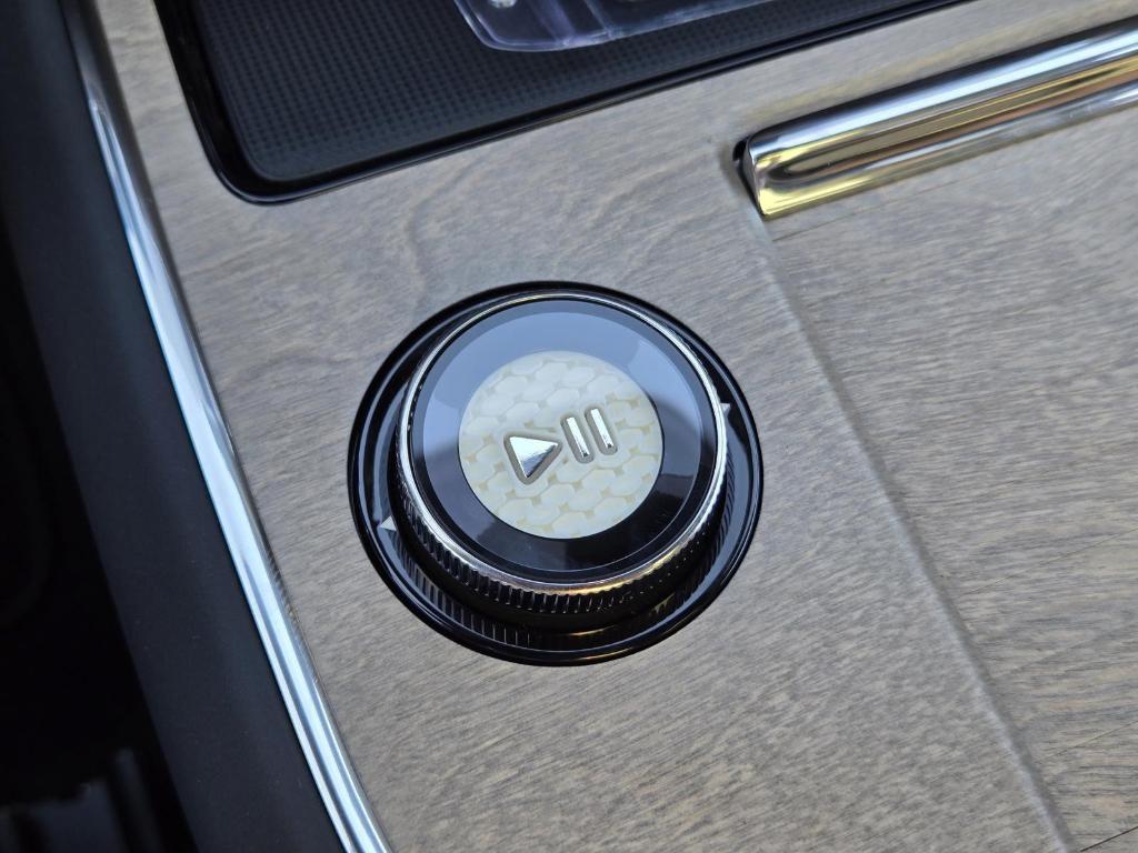 صورة مصغرة 26 لـ 2026 Volvo EX90 PLUS