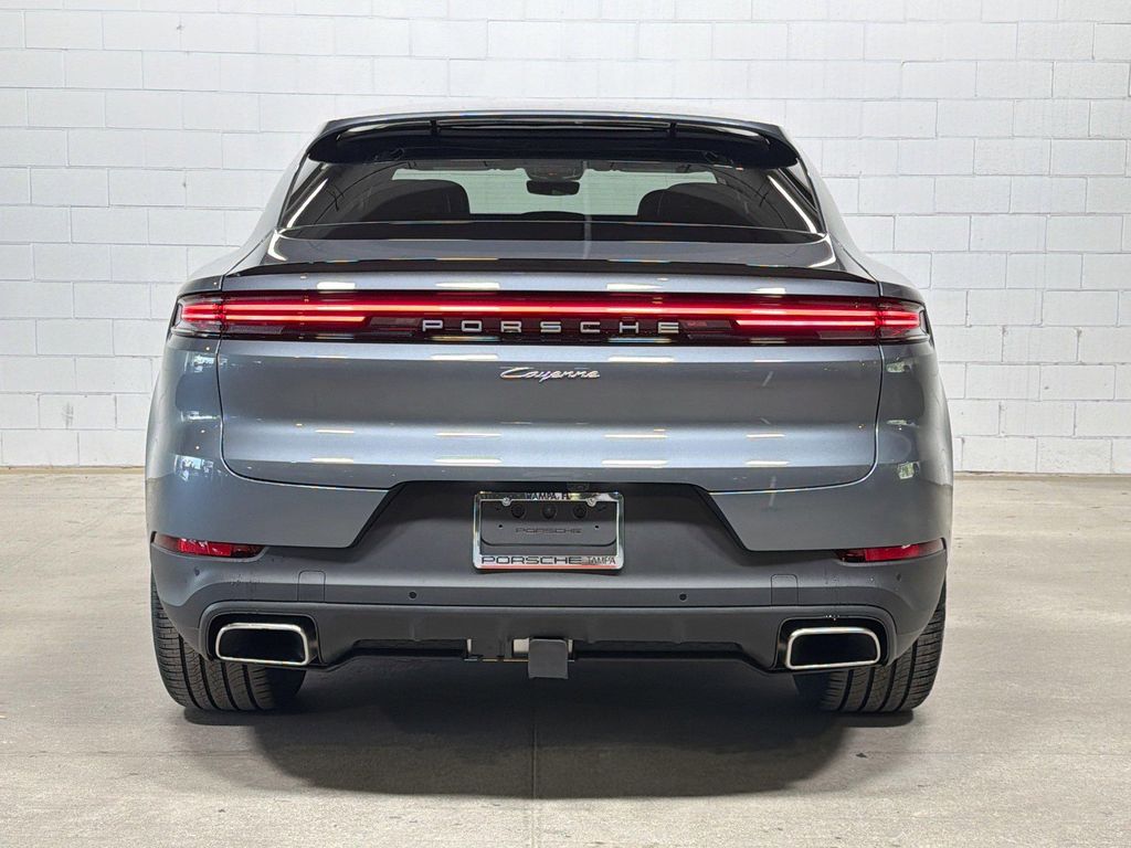 PORSCHE CAYENNE - 8