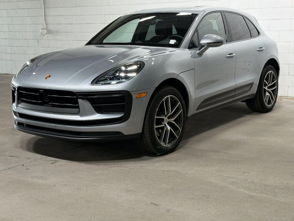 Porsche Macan main image