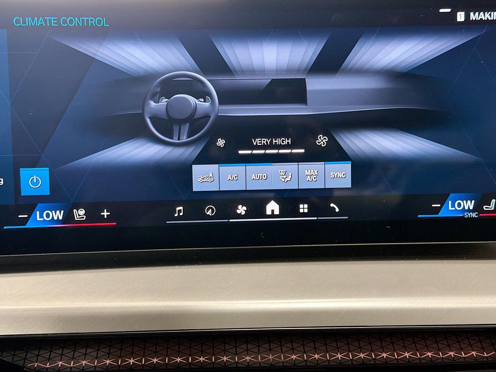 2026 BMW M4 COMPETITION XDRIVE thumbnail 33