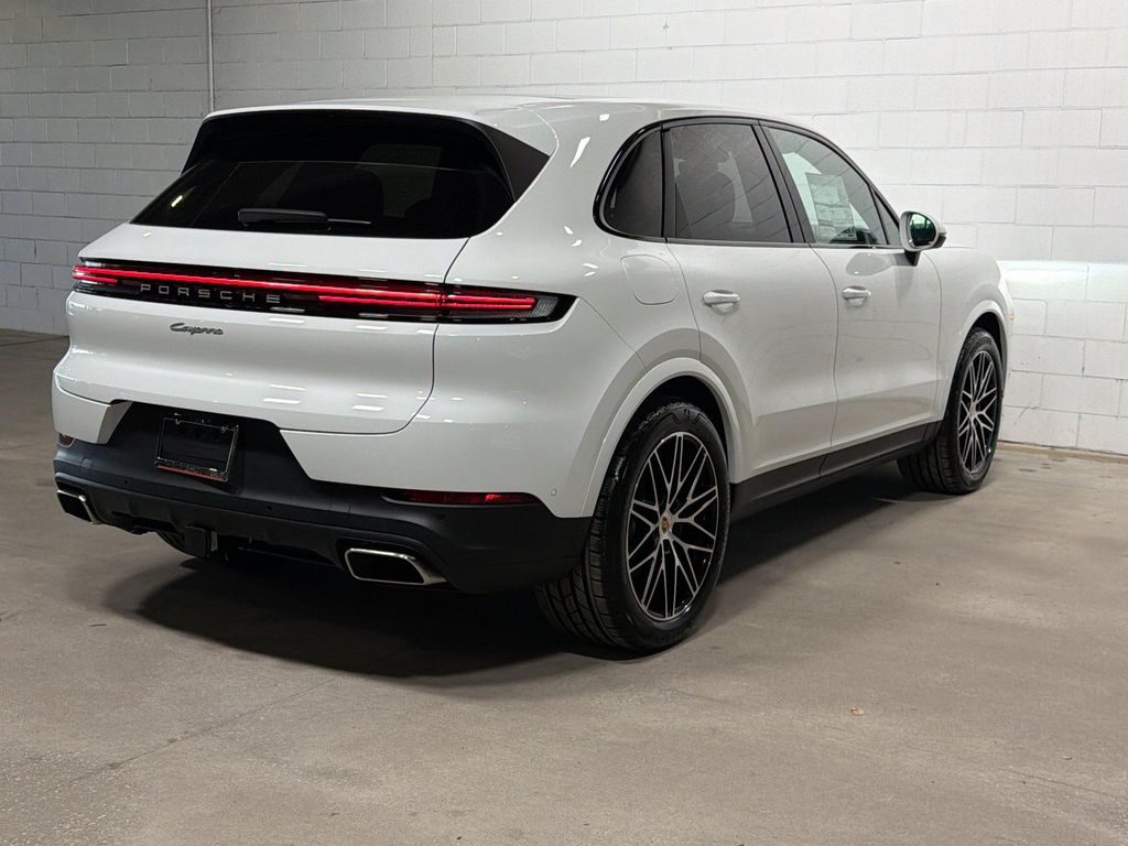 2026 Porsche CAYENNE 照片 8