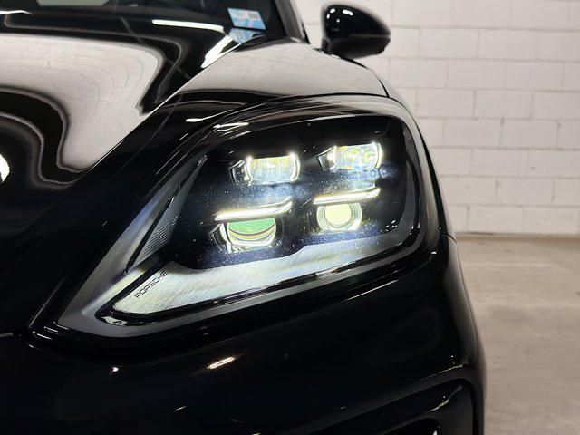 PORSCHE CAYENNE - 10