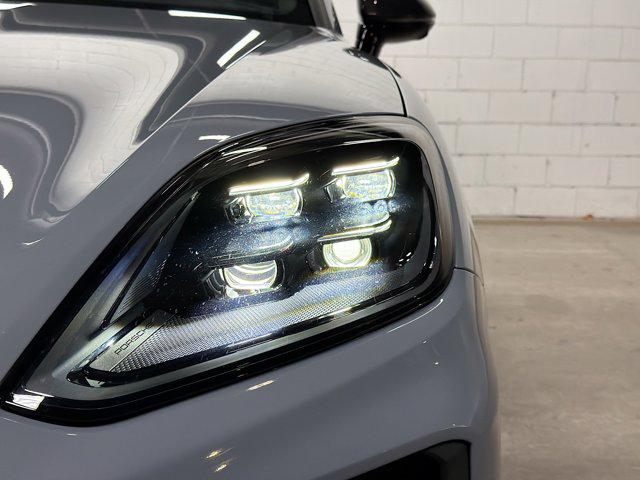 PORSCHE CAYENNE - 10