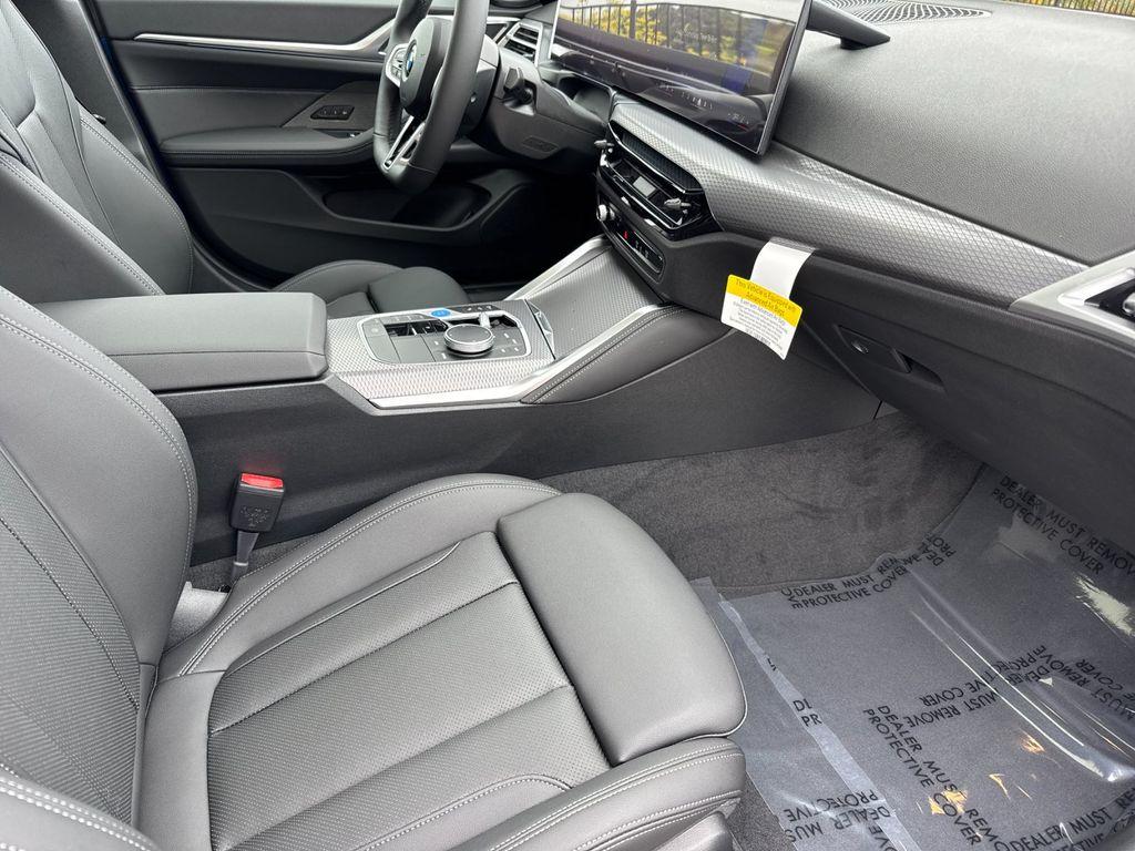 صورة مصغرة 13 لـ 2026 BMW I4 GRAN COUPE EDRIVE40