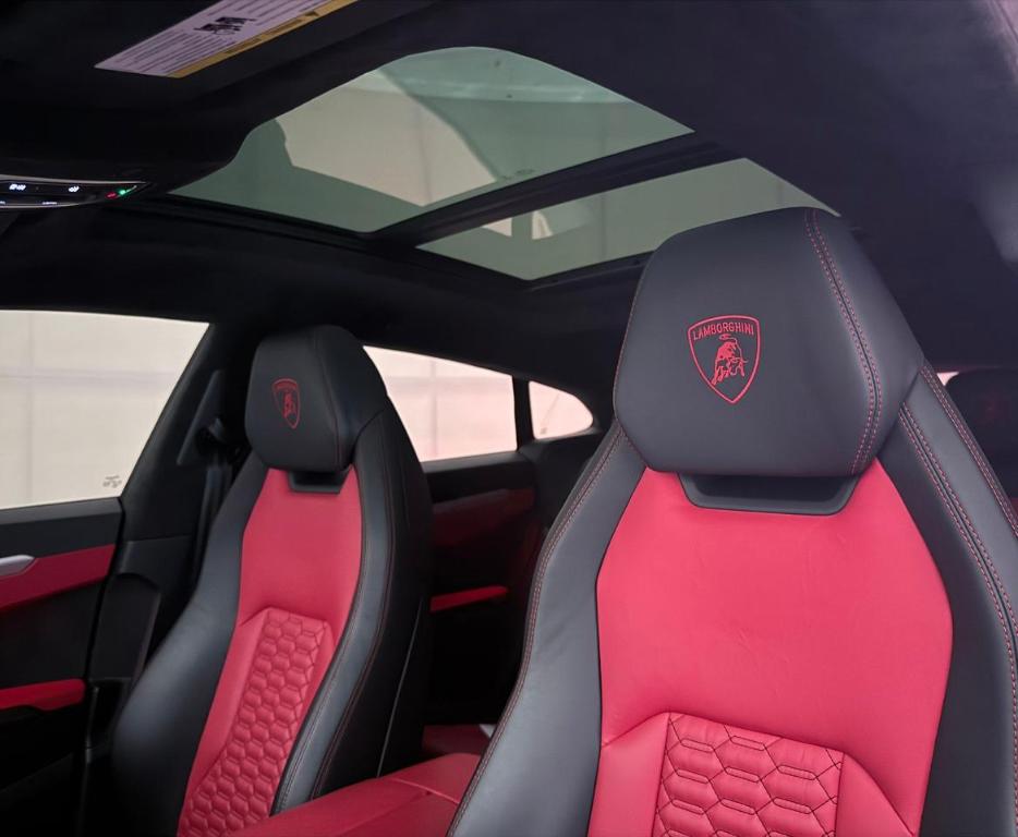 2020 Lamborghini URUS BASE — миниатюра 18