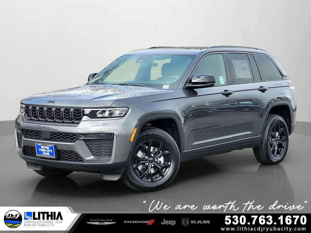 New 2026 Jeep Grand Cherokee Laredo