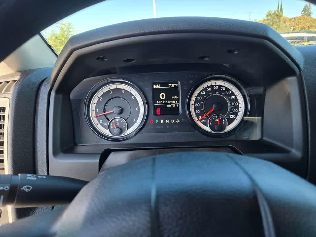 صورة 12 لـ 2024 RAM 1500 CLASSIC TRADESMAN