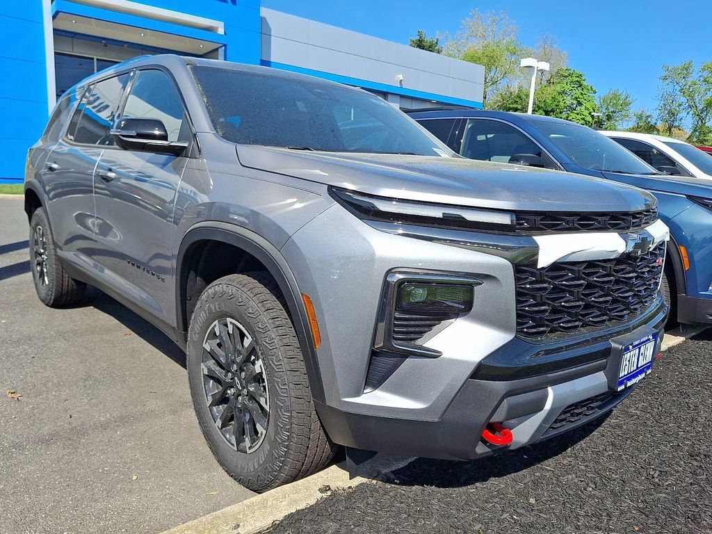 New 2026 Chevrolet Traverse AWD Z71
