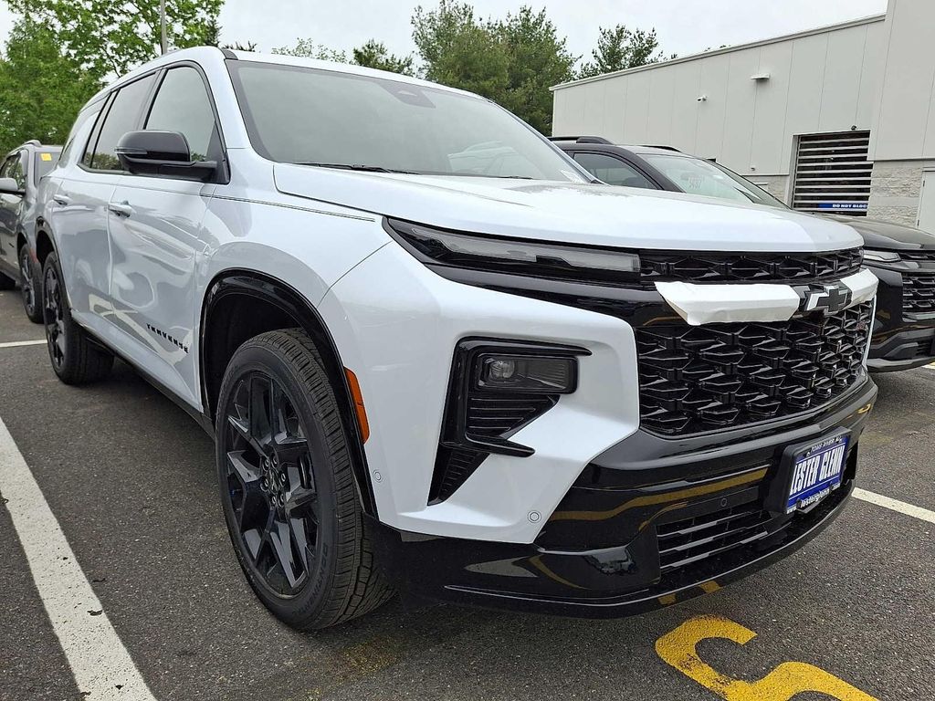 New 2026 Chevrolet Traverse RS