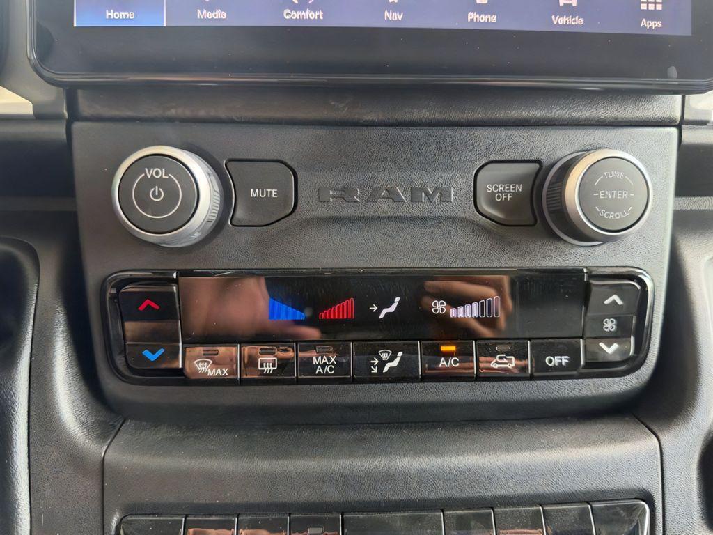 صورة مصغرة 22 لـ 2026 RAM PROMASTER 1500 BASE