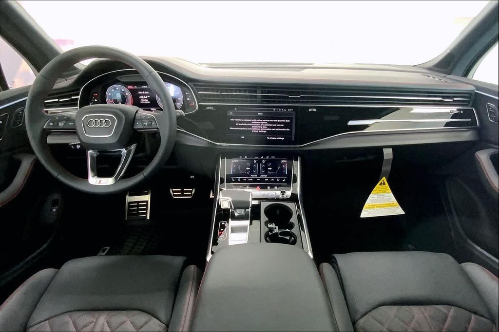 صورة 8 لـ 2026 AUDI Q7 55 PRESTIGE