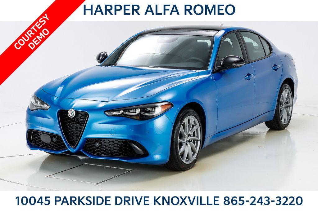 New 2025 Alfa Romeo Giulia Base