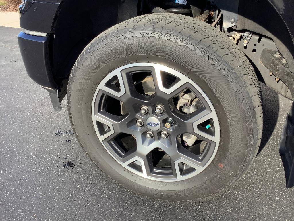 FORD F-150 XLT - 4