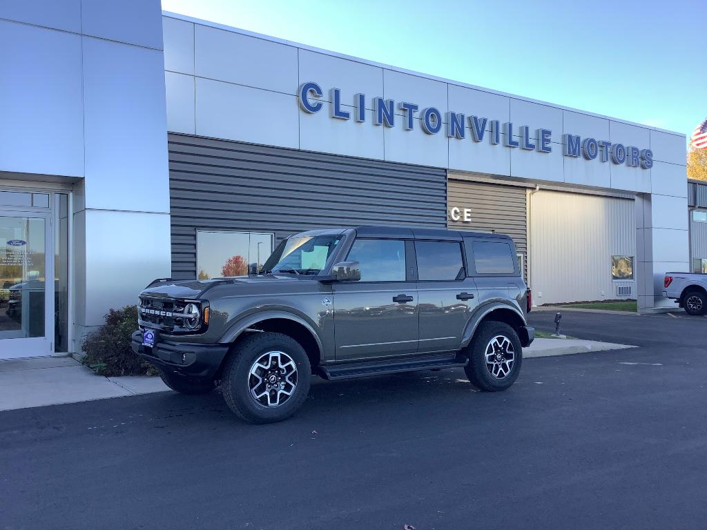 New 2026 Ford Bronco Outer Banks