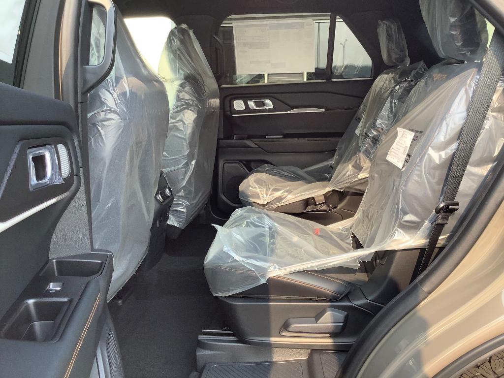 صورة مصغرة 15 لـ 2026 FORD EXPLORER TREMOR