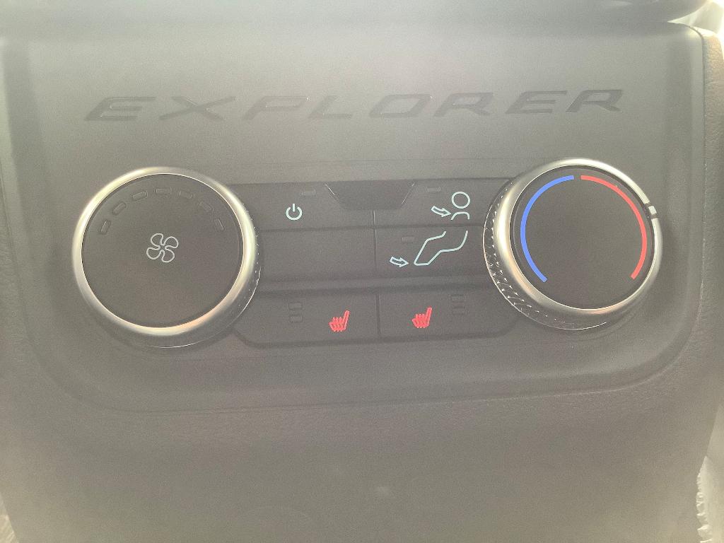 صورة مصغرة 16 لـ 2026 FORD EXPLORER TREMOR