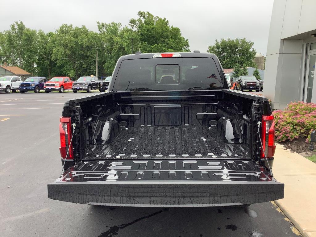 2026 FORD F-150 XLT photo 6