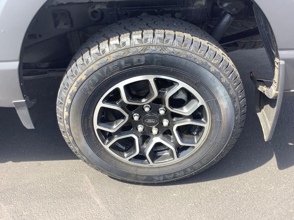 FORD F-150 XLT - 4