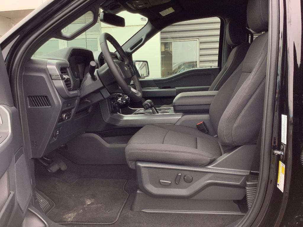 2026 FORD F-150 XLT — фото 8