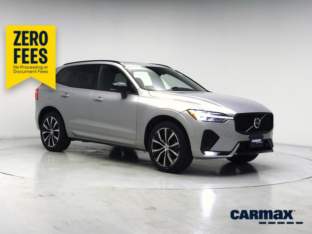 2023 Volvo XC60 B5 PLUS DARK THEME 照片 1
