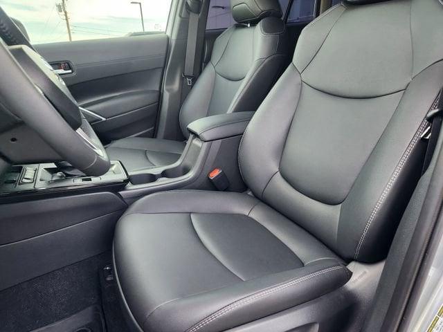 TOYOTA COROLLA CROSS - 10