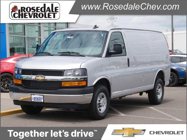 New 2025 Chevrolet Express 3500 RWD 3500 Regular Wheelbase WT