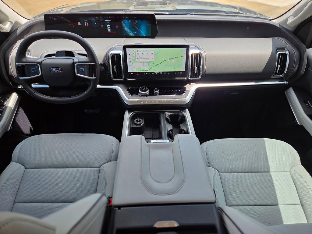صورة مصغرة 16 لـ 2026 FORD EXPEDITION PLATINUM