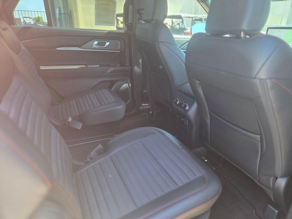 صورة مصغرة 11 لـ 2026 FORD EXPLORER ST-LINE