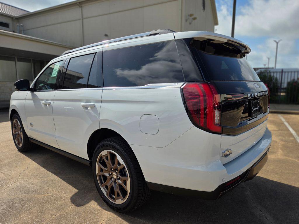 صورة 7 لـ 2027 FORD EXPEDITION KING RANCH