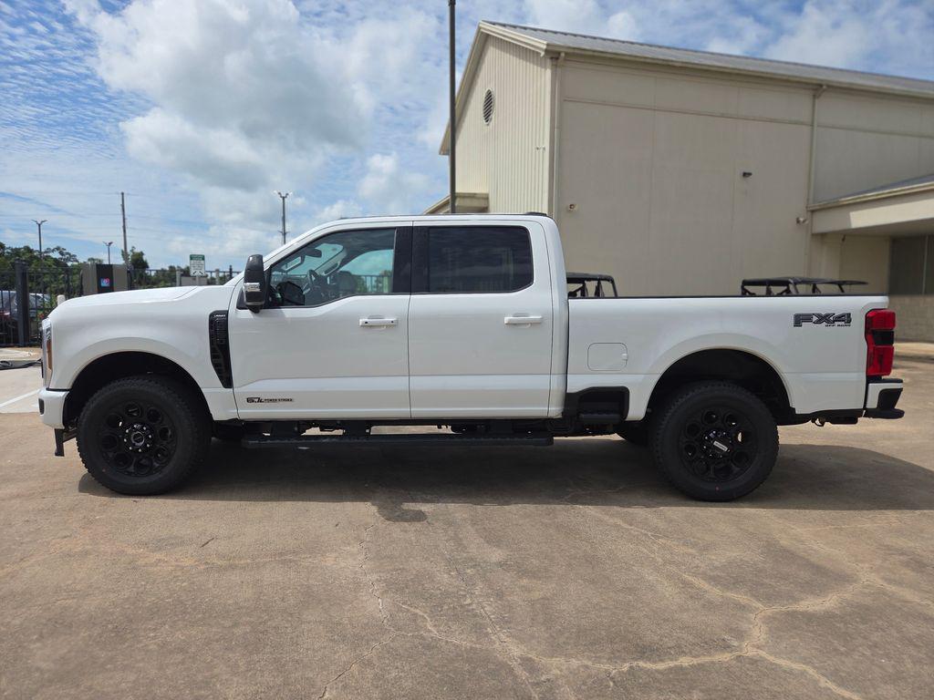 2026 FORD F-250 LARIAT — миниатюра 8