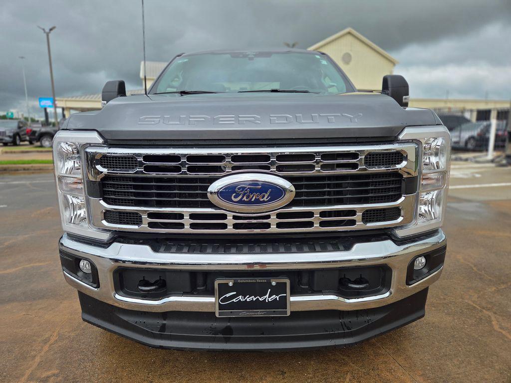 2025 FORD F-250 XLT — фото 2