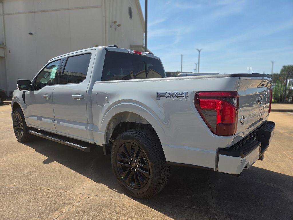 صورة 7 لـ 2026 FORD F-150 XLT