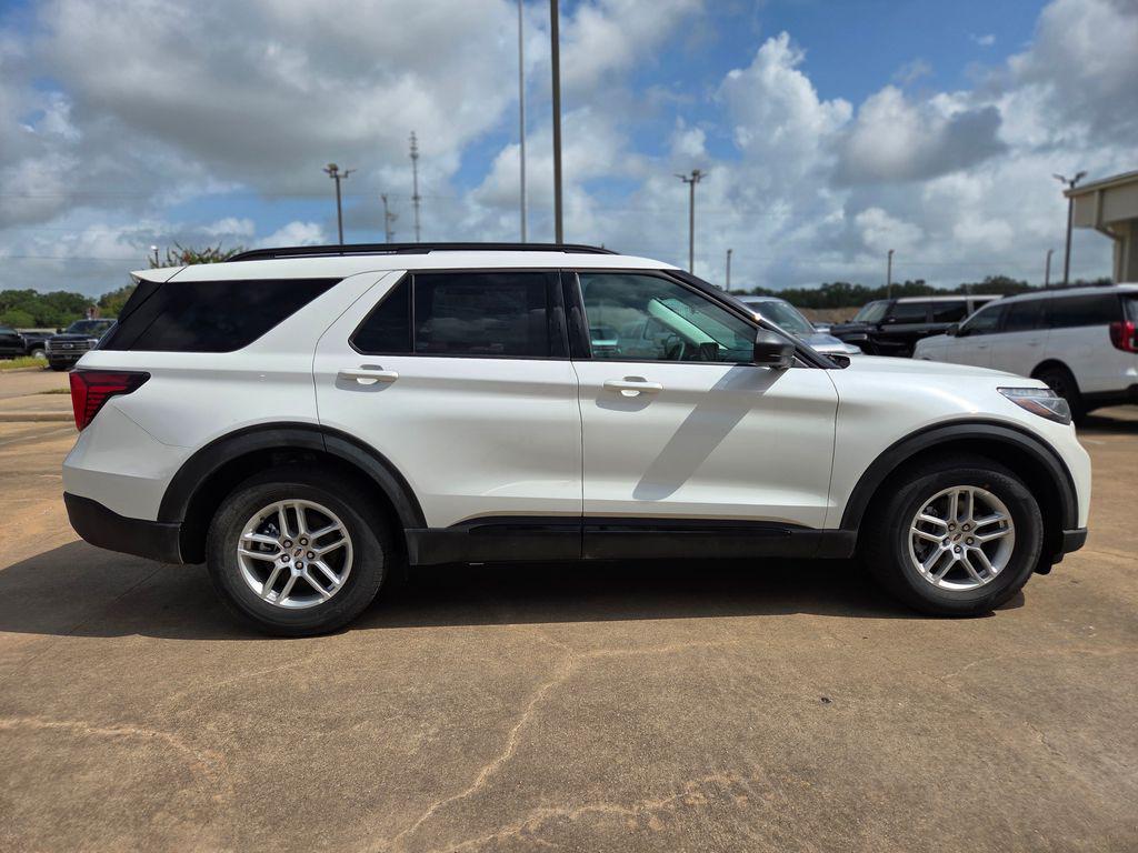 صورة 4 لـ 2026 FORD EXPLORER ACTIVE W/200A PKG