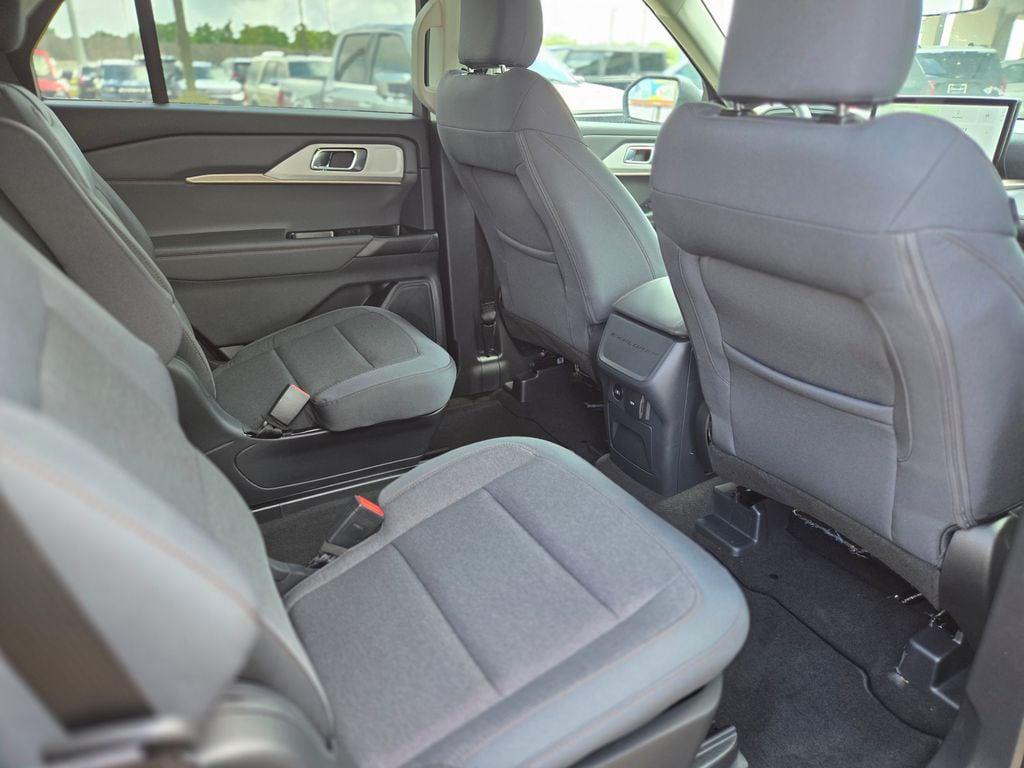 2026 FORD EXPLORER ACTIVE W/200A PKG thumbnail 11