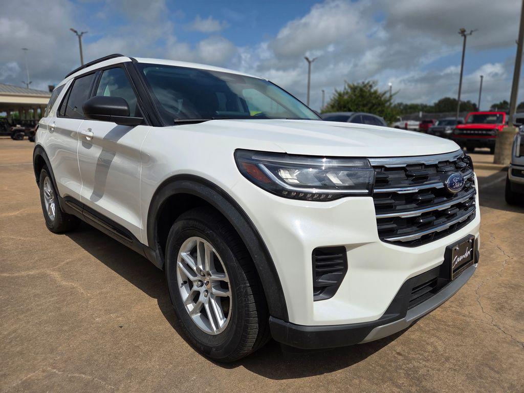 صورة 3 لـ 2026 FORD EXPLORER ACTIVE W/200A PKG