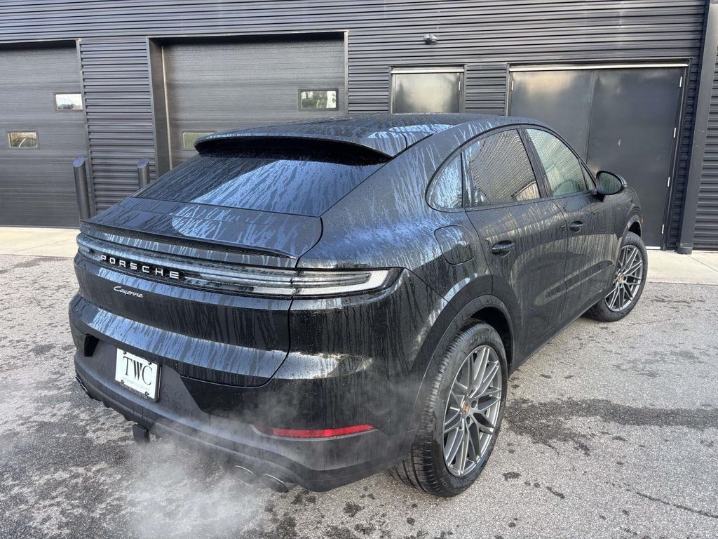 PORSCHE CAYENNE - 7