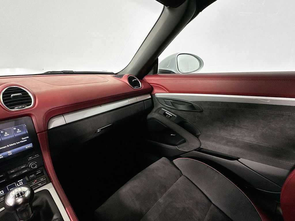 2020 Porsche 718 SPYDER BASE 照片 22