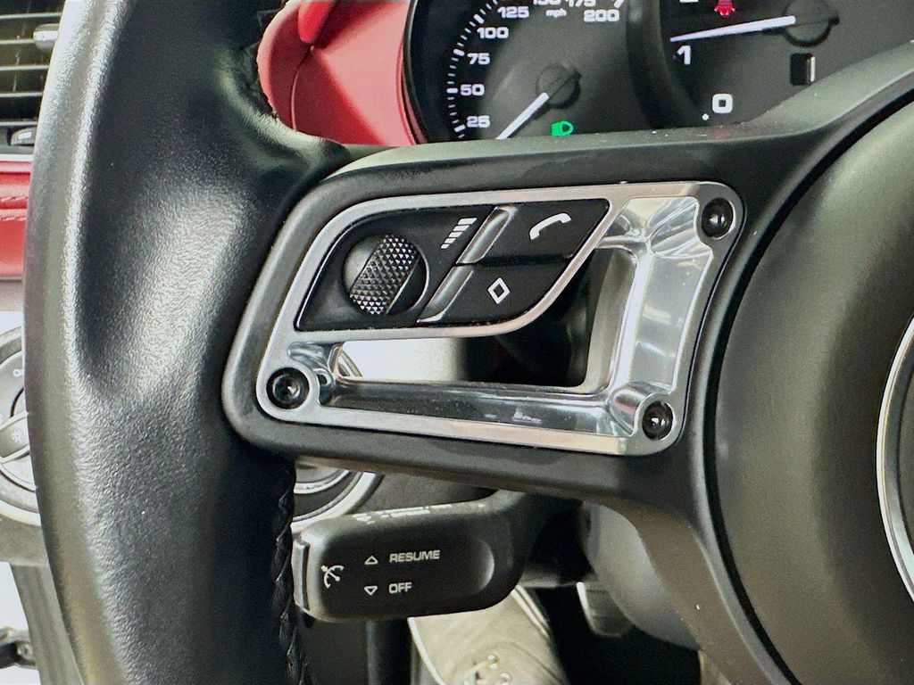 2020 Porsche 718 SPYDER BASE 照片 17