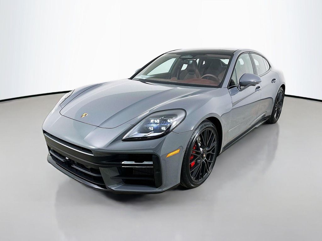 New 2026 Porsche Panamera GTS