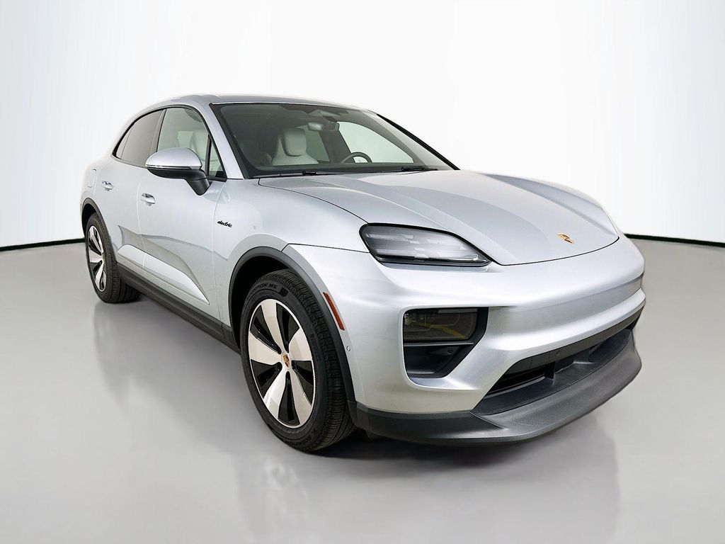 2025 Porsche MACAN MACAN ELECTRIC 4 — фото 3