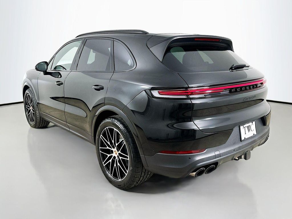 2026 Porsche CAYENNE S — фото 7