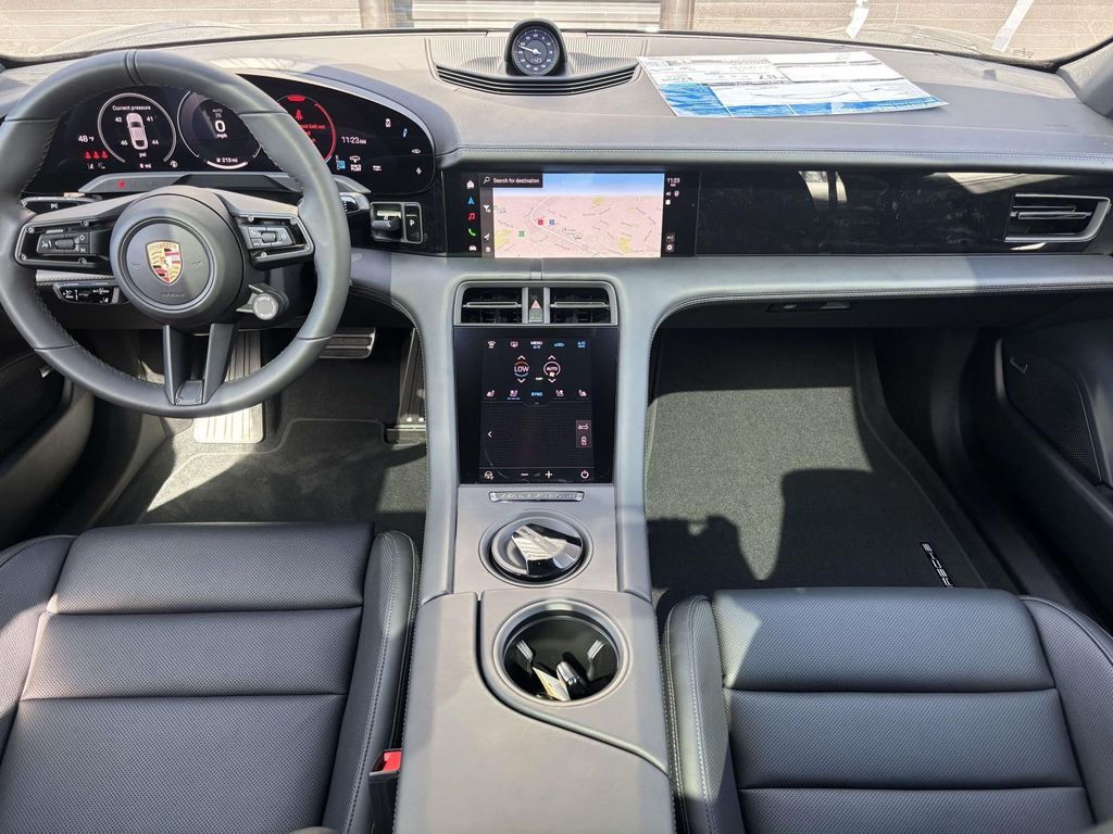 2026 Porsche TAYCAN 4 缩略图 13