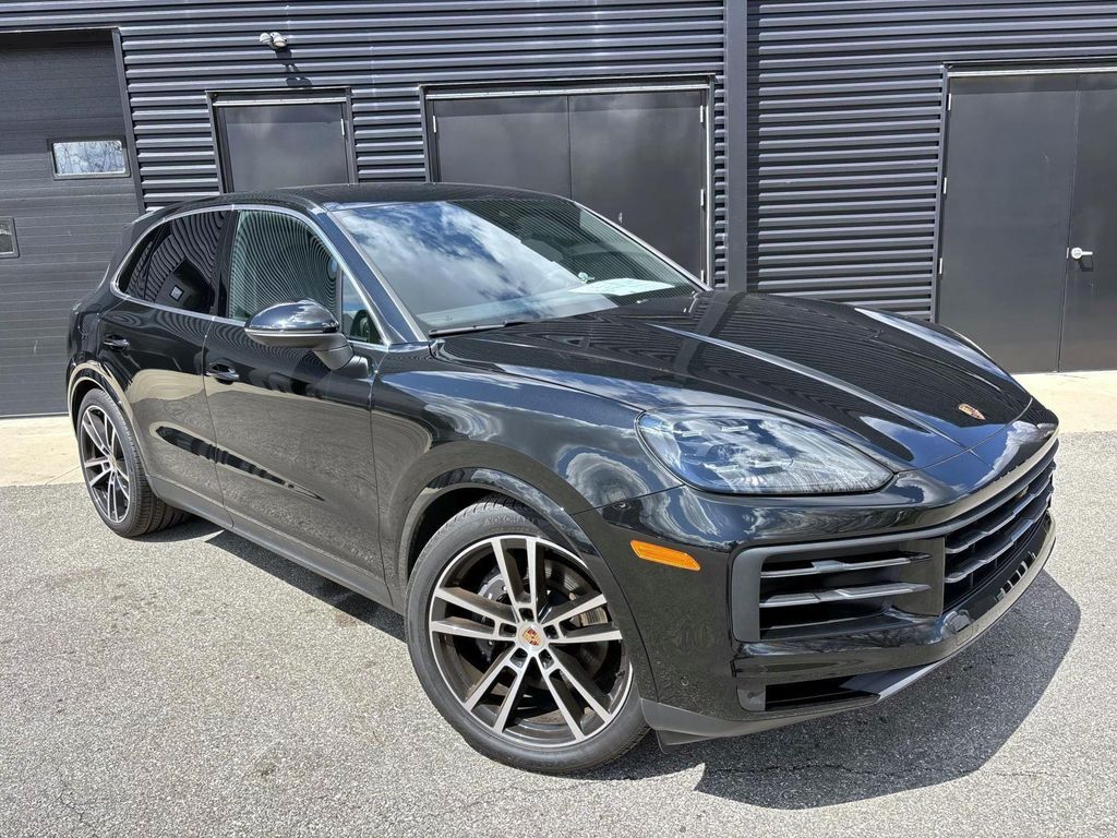 PORSCHE CAYENNE - 9