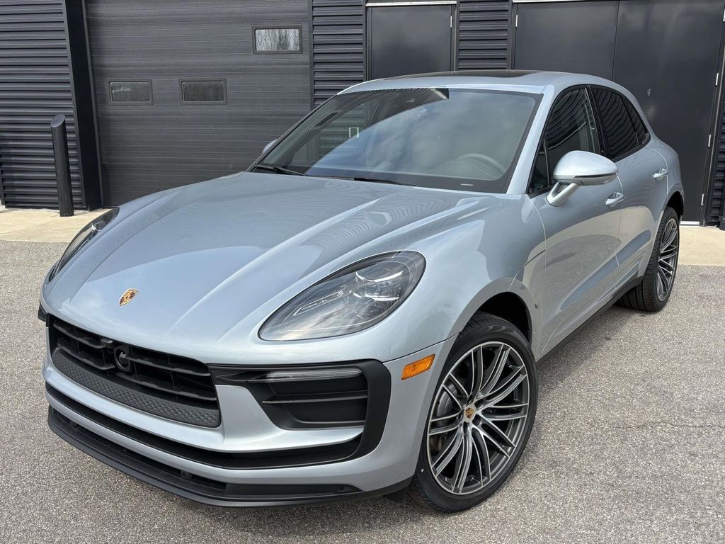 New 2026 Porsche Macan Macan