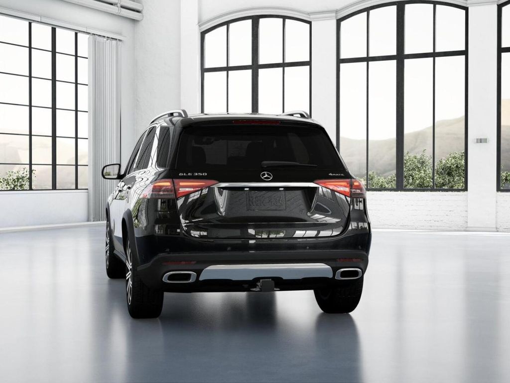 2026 Mercedes-BENZ GLE — миниатюра 25